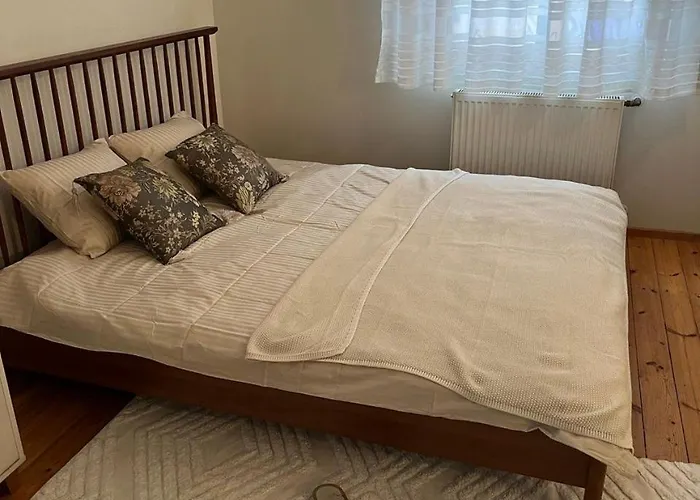 Appartement Cozy Flat With Fireplace