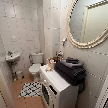 Apartament Cozy Flat With Fireplace Tallin